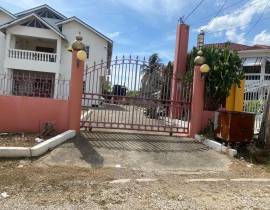 House for Sale Clarendon, May Pen