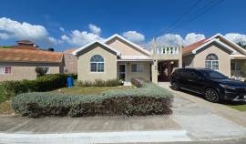 House for Sale St. Catherine, Caymanas Estates