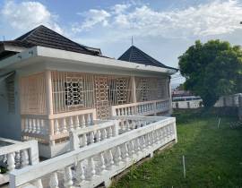 House for Sale St. James, Porto Bello Heights