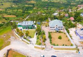 House for Sale Manchester, Christiana