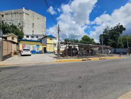 Commercial Bldg/Offices for Sale St. James, Monteg