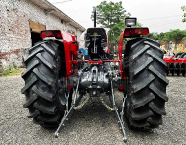 Massey Ferguson 385 4WD Tractors
