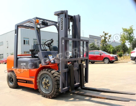 Massive CPCD35 Forklift for Sale in Jamaica