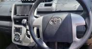 Toyota Voxy 2,0L 2013 for sale