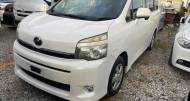 Toyota Voxy 1,8L 2013 for sale