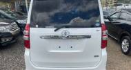 Toyota Noah 2,0L 2013 for sale