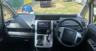 Toyota Voxy 2,0L 2013 for sale