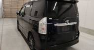 Toyota Voxy 2,0L 2013 for sale