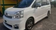 Toyota Voxy 2,0L 2013 for sale