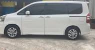 Toyota Noah 2,0L 2011 for sale