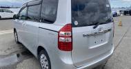 Toyota Noah 2,0L 2013 for sale