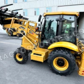 Massive 3CX Backhoe Loaders for Sale in Jamaica