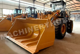 Massive 866 Wheel Loader for Sale in Jamaica