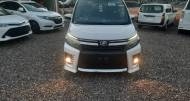 Toyota Voxy 2,0L 2014 for sale