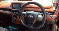 Toyota Noah 2,0L 2013 for sale