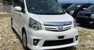 Toyota Noah 2,0L 2014 for sale