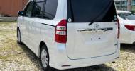 Toyota Noah 2,0L 2014 for sale