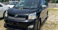 Toyota Voxy 2,0L 2014 for sale