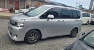 Toyota Voxy 2,0L 2014 for sale