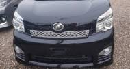 Toyota Voxy 2,0L 2014 for sale