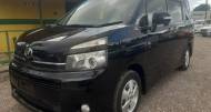 Toyota Voxy 2,0L 2013 for sale