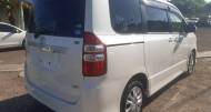 Toyota Noah 2,0L 2013 for sale