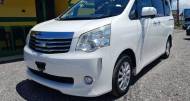 Toyota Noah 2,0L 2013 for sale