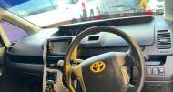 Toyota Voxy 2,0L 2011 for sale