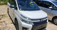 Toyota Voxy 2,0L 2015 for sale