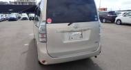 Toyota Noah 2,0L 2013 for sale