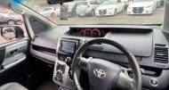 Toyota Voxy 2,0L 2013 for sale