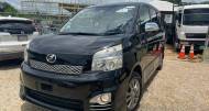 Toyota Voxy 2,0L 2013 for sale