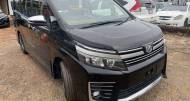 Toyota Voxy 2,0L 2017 for sale