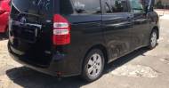 Toyota Noah 2,0L 2013 for sale