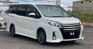 Toyota Noah 2,0L 2015 for sale