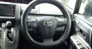 Toyota Voxy 2,0L 2013 for sale