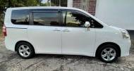 Toyota Noah 2,0L 2013 for sale