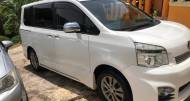 Toyota Voxy 2,0L 2013 for sale