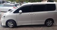 Toyota Noah 2,0L 2010 for sale