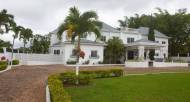 10 Bedrooms 10 Bathrooms, House for Sale in Mandeville