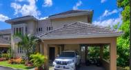 4 Bedrooms 5 Bathrooms, House for Sale in Kingston 6