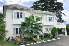 4 Bedrooms 4 Bathrooms, House for Sale in Kingston 8
