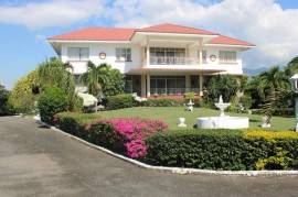 7 Bedrooms 7 Bathrooms, House for Sale in Kingston 6