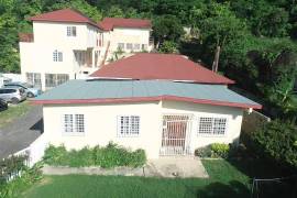 12 Bedrooms 11 Bathrooms, House for Sale in Kingston 6