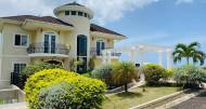 3 Bedrooms 4 Bathrooms, House for Sale in Montego Bay