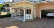 5 Bedrooms 5 Bathrooms, House for Sale in Tower Isle