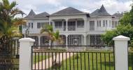 7 Bedrooms 5 Bathrooms, House for Sale in Savanna-La-Mar