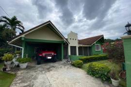 3 Bedrooms 3 Bathrooms, House for Sale in Kingston 8
