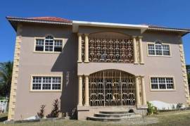 7 Bedrooms 6 Bathrooms, House for Sale in Montego Bay