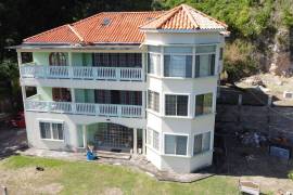 5 Bedrooms 5 Bathrooms, House for Sale in Port Maria